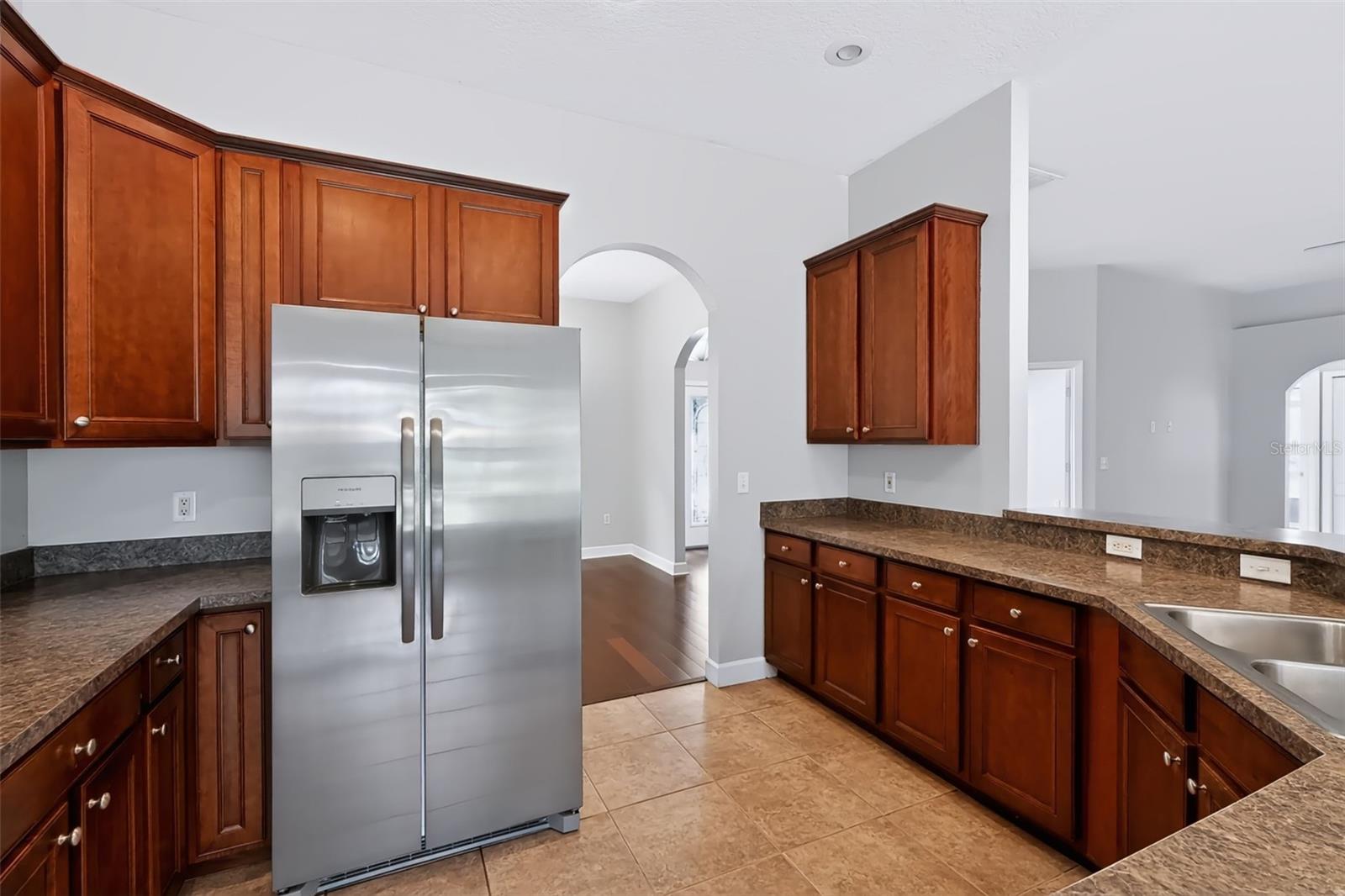 7105 OTTO RD — photo 4
