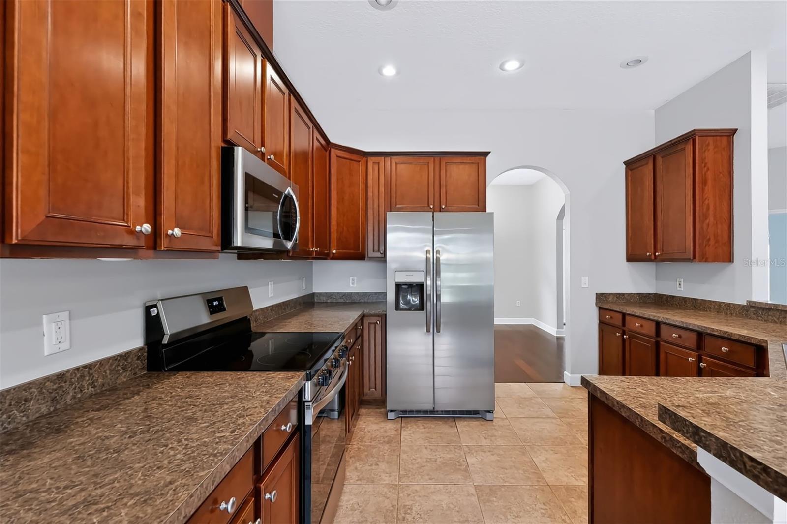 7105 OTTO RD — photo 3