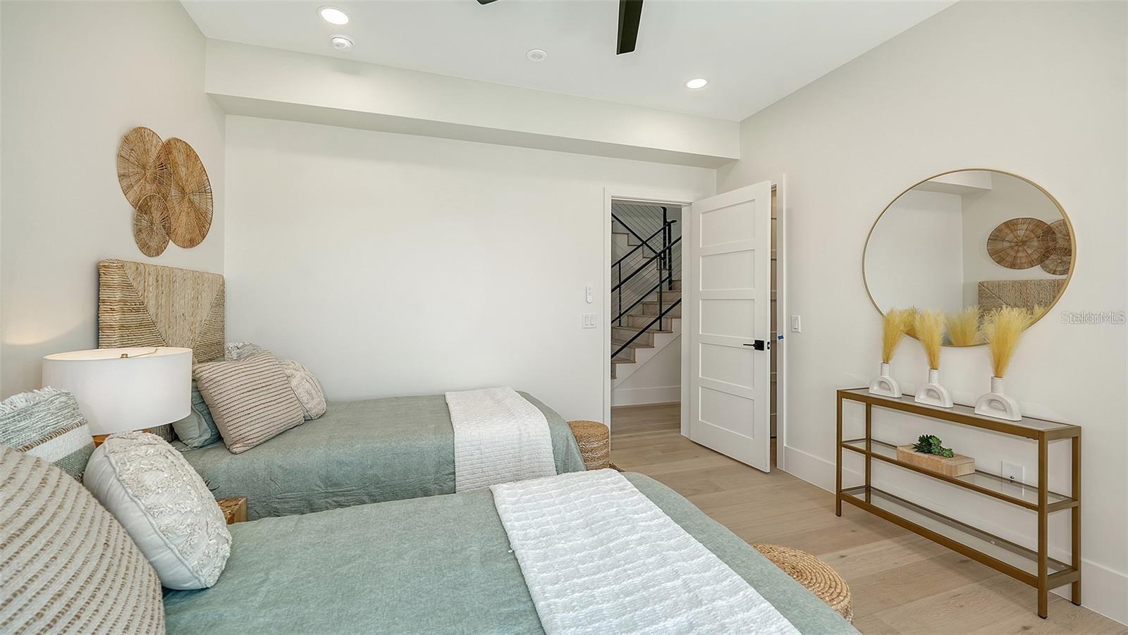 8800 MIDNIGHT PASS RD — photo 52
