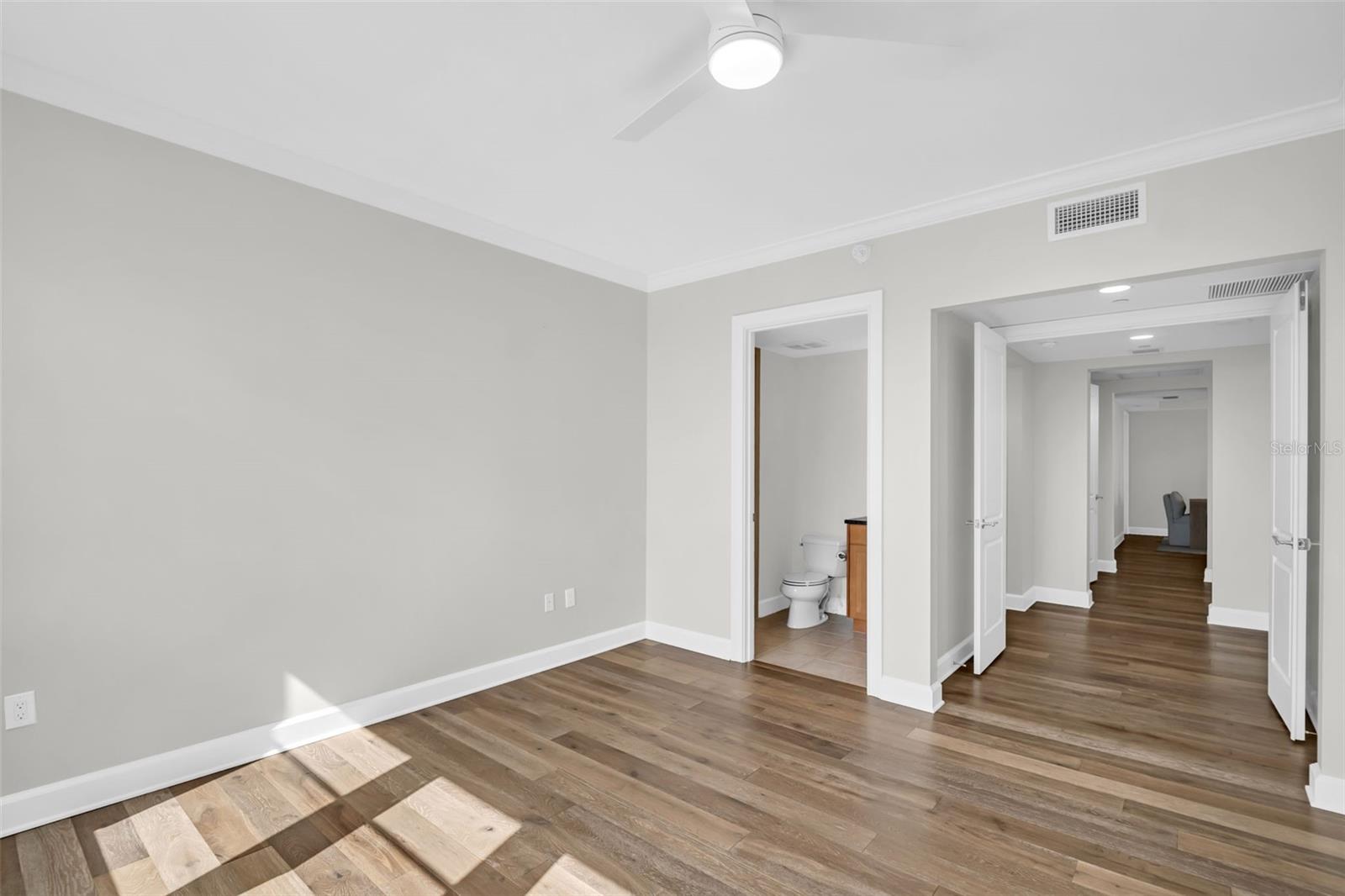 300 BEACH DR NE #2604 — photo 40