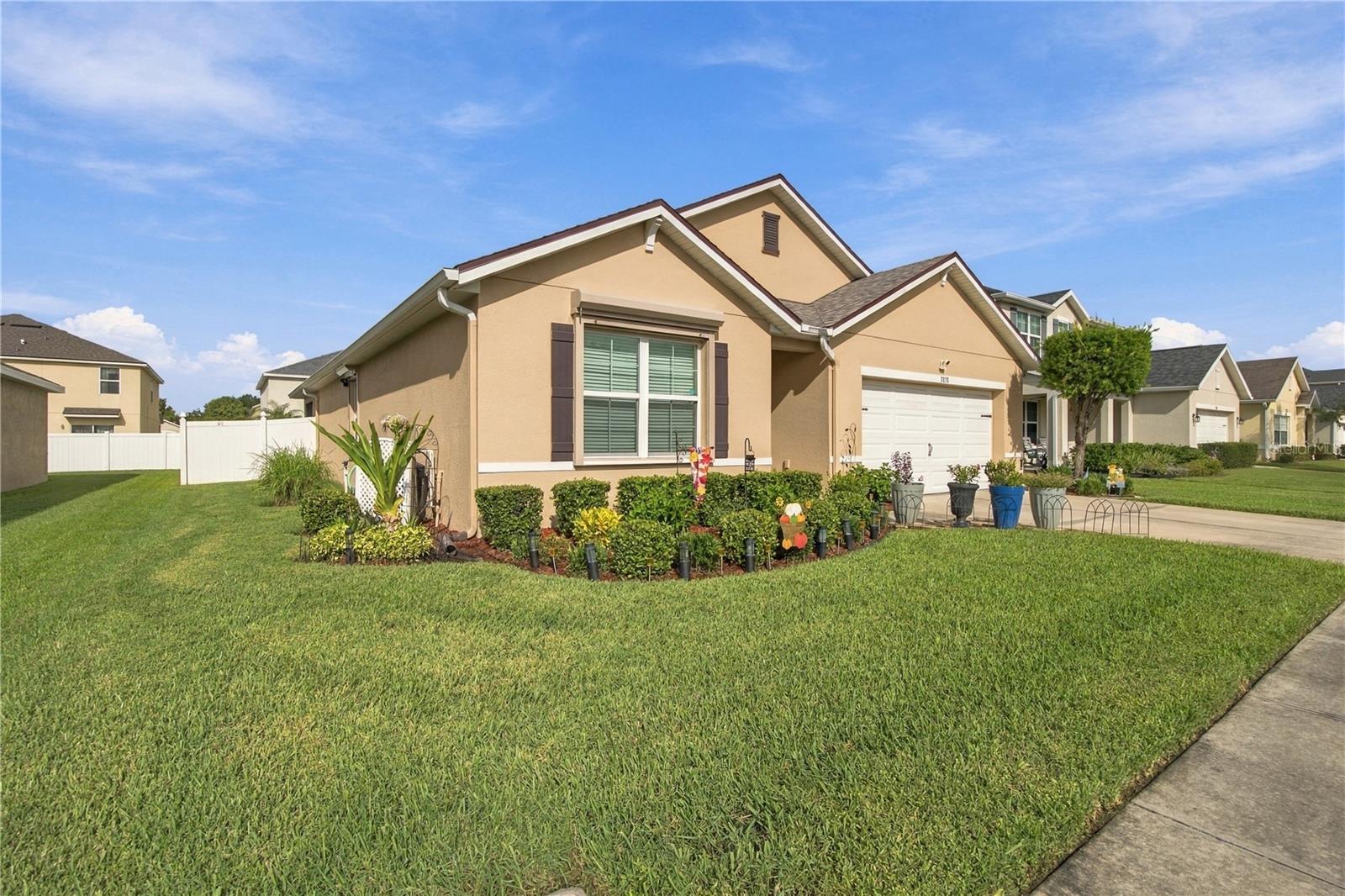 3838 CRYSTAL DEW ST — photo 28