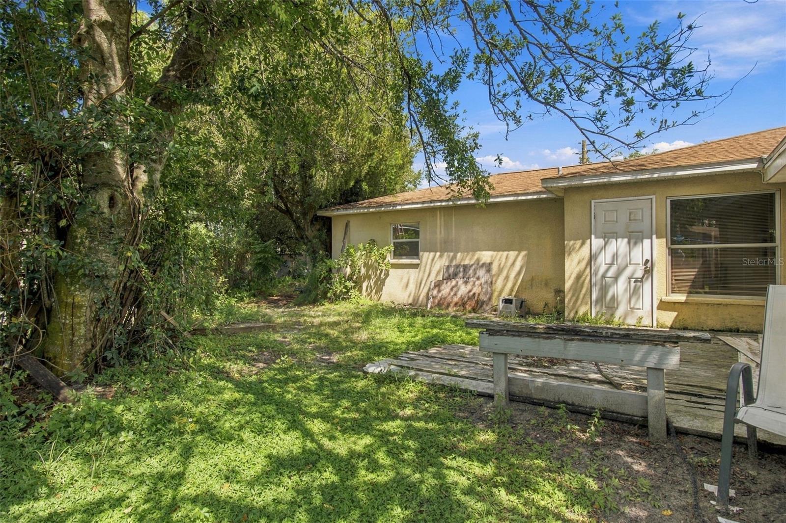 12408 N BOULEVARD — photo 38