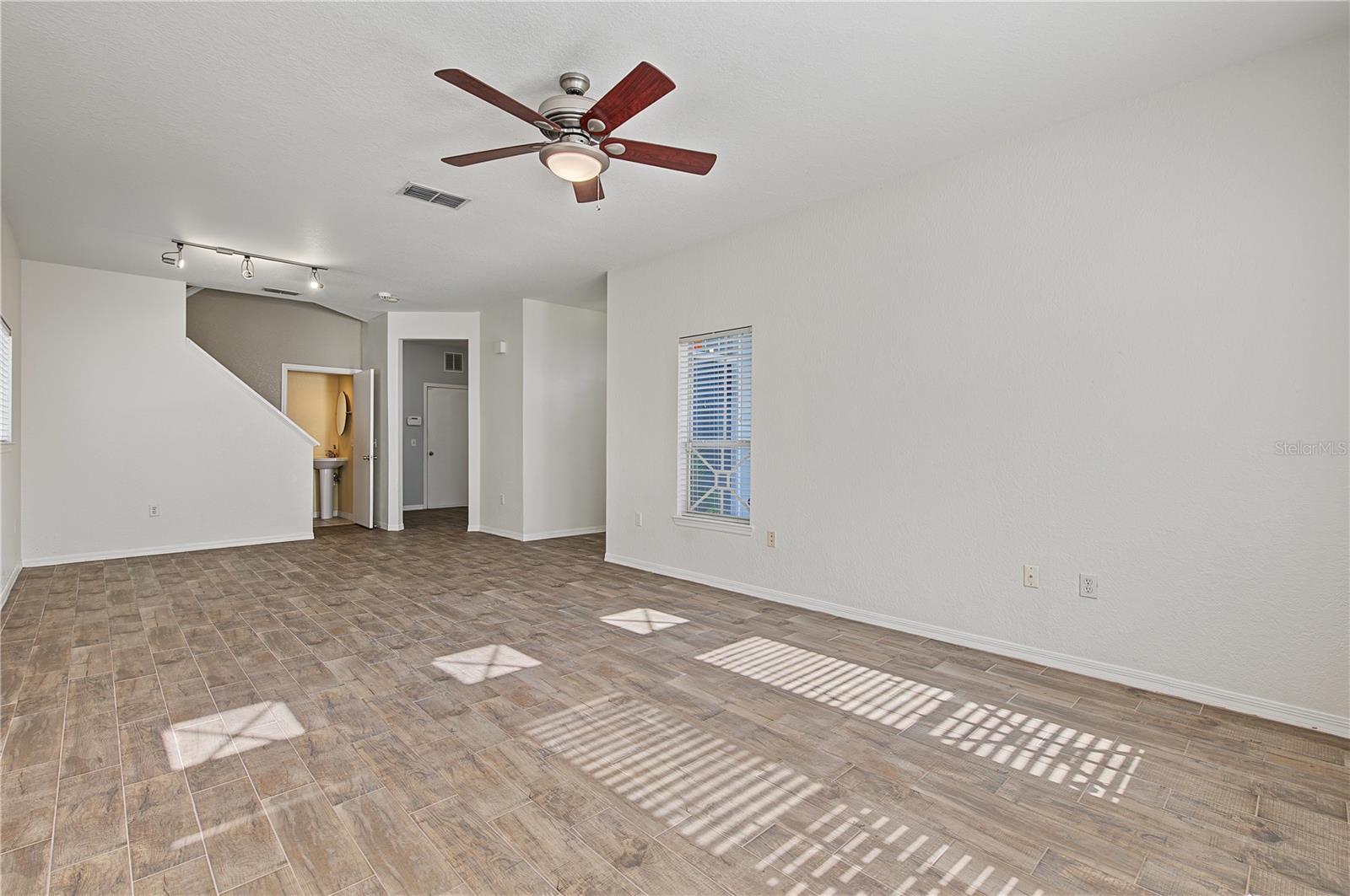 4006 CARROLLWOOD PALM CT — photo 11