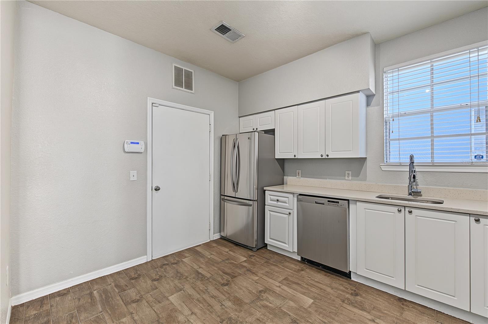 4006 CARROLLWOOD PALM CT — photo 21