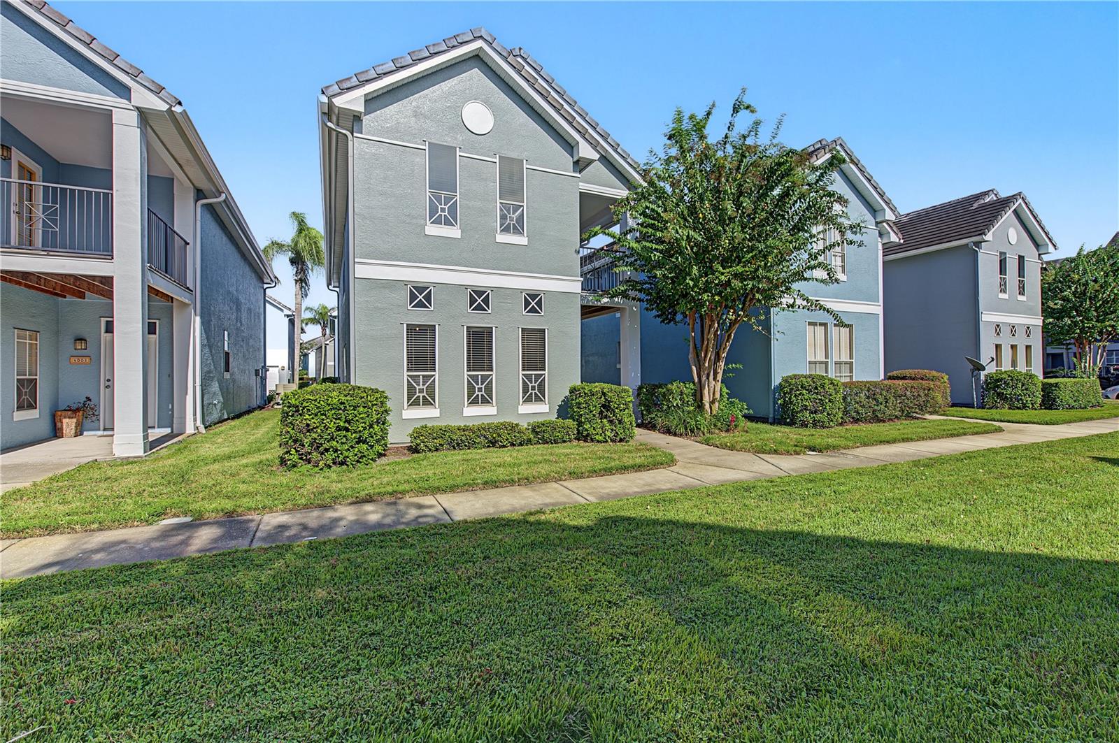4006 CARROLLWOOD PALM CT — photo 4