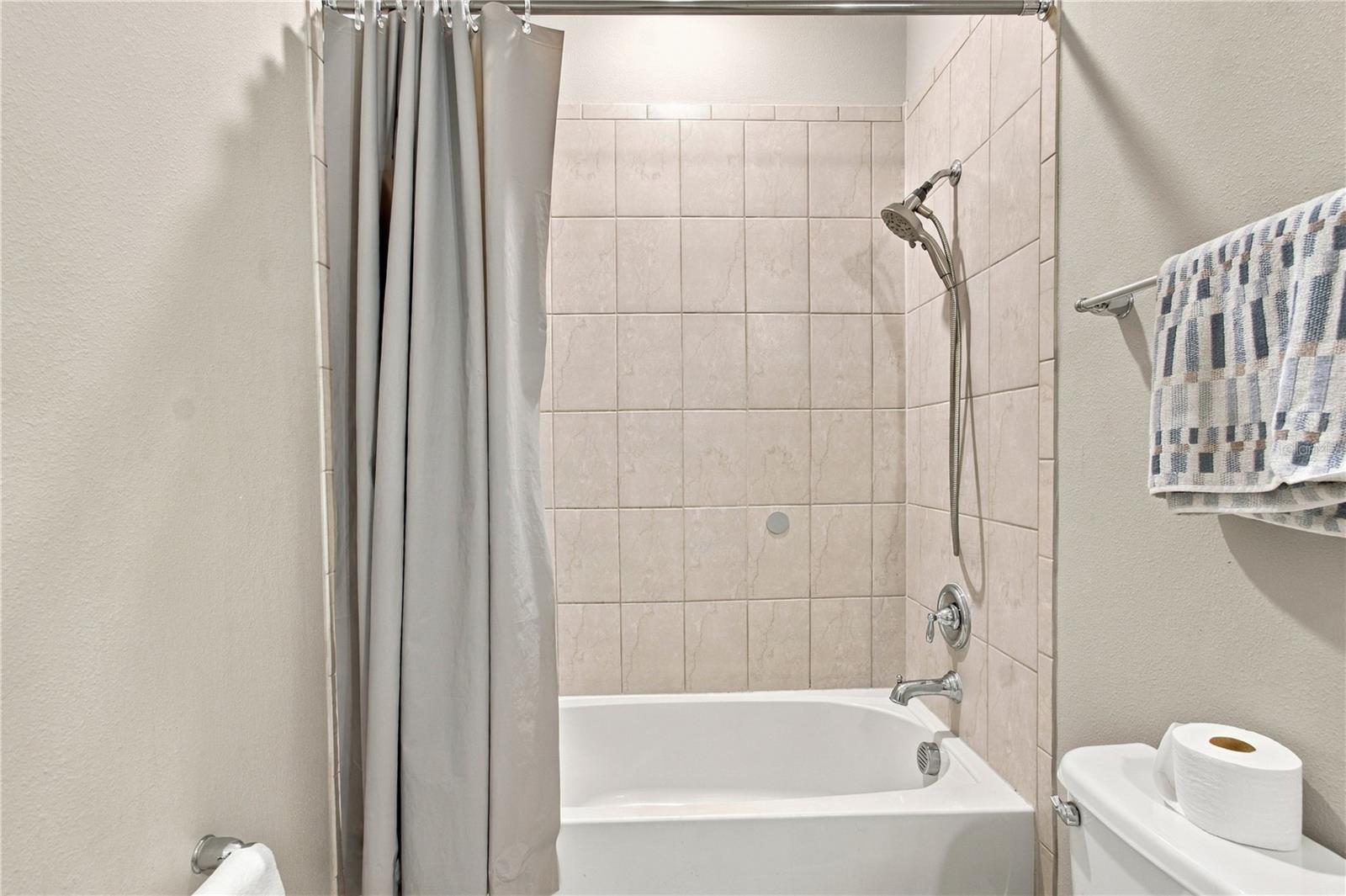 3322 MONROE MEADOWS DR — photo 38