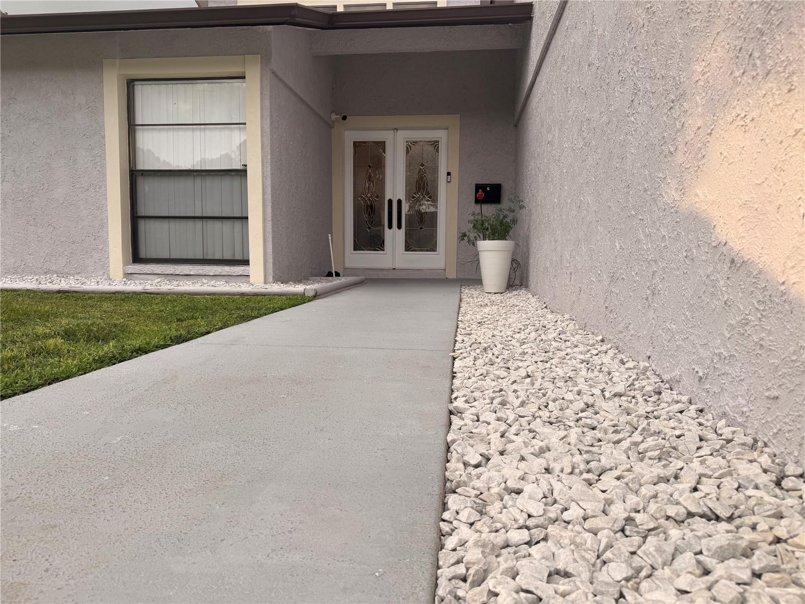 4717 DEERWALK AVE — photo 3
