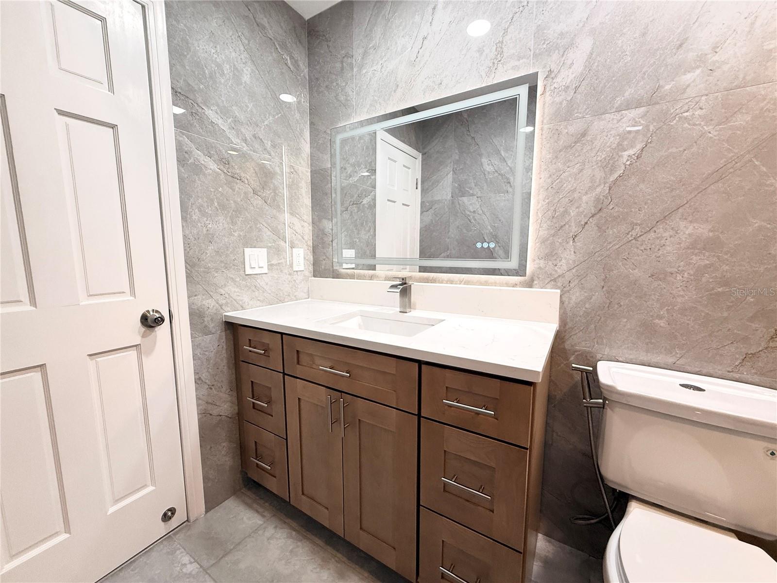 4717 DEERWALK AVE — photo 11