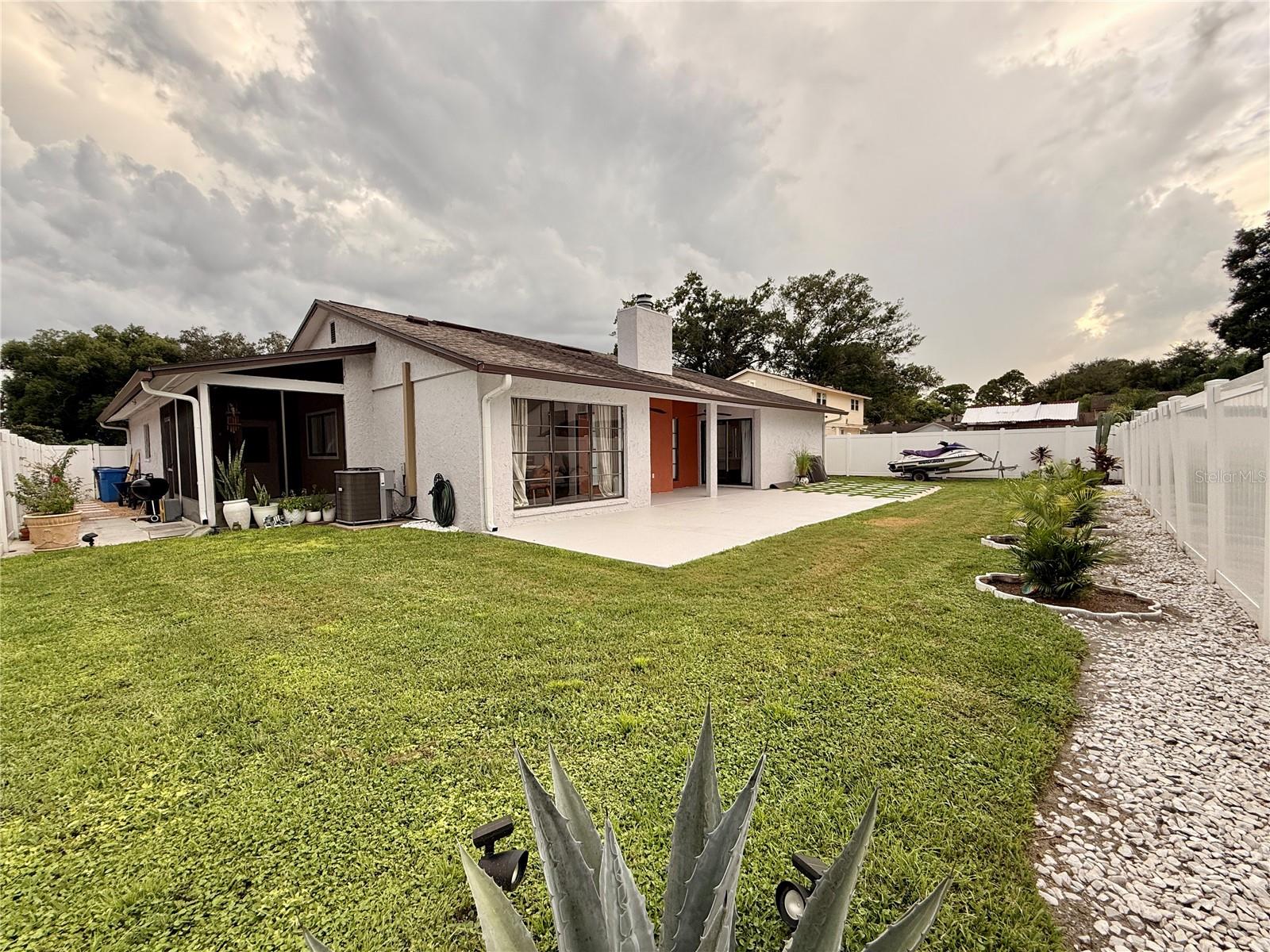 4717 DEERWALK AVE — photo 30