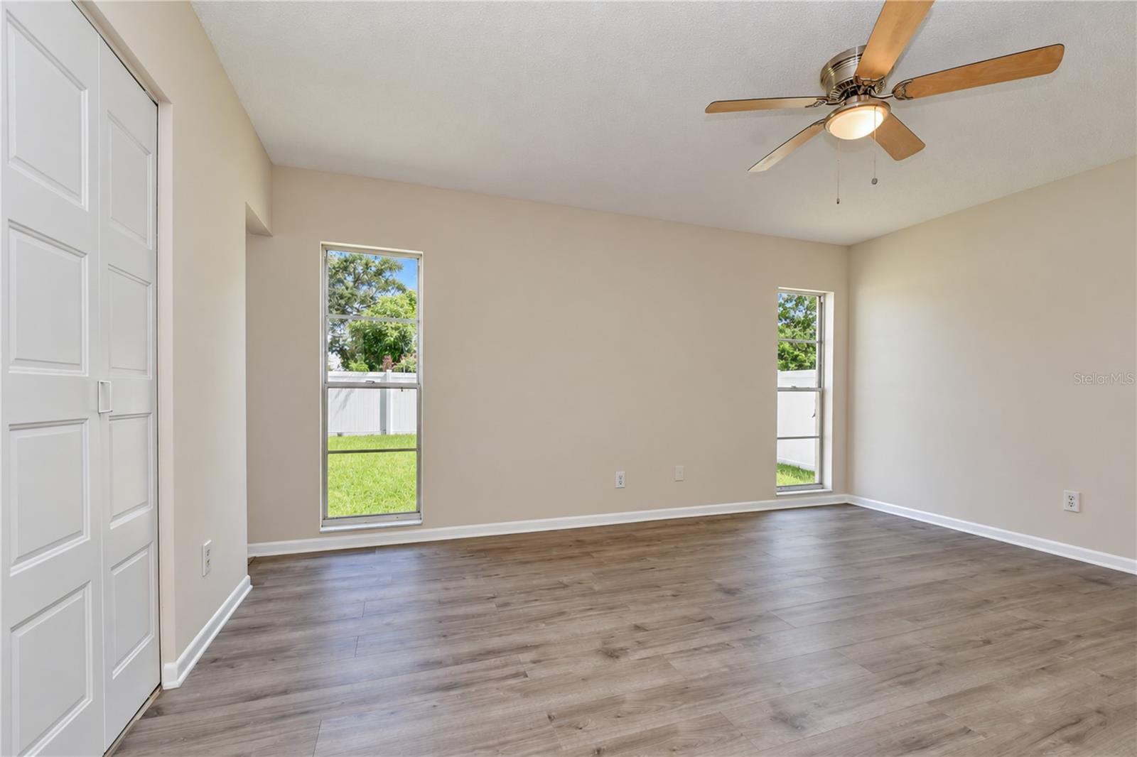 15819 DEEP CREEK LN — photo 29