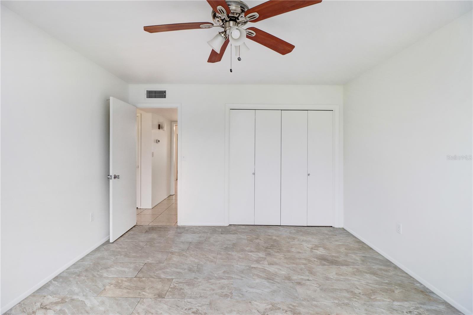 1309 WARWICK CT — photo 13