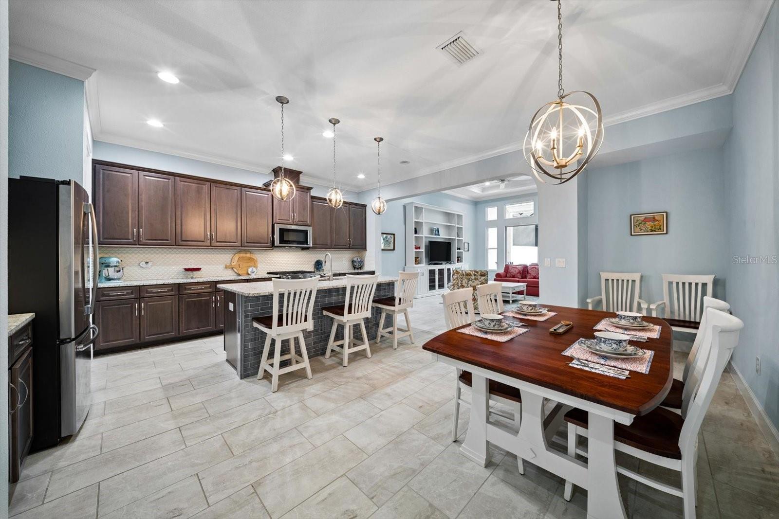 2304 STARWOOD CT — photo 16