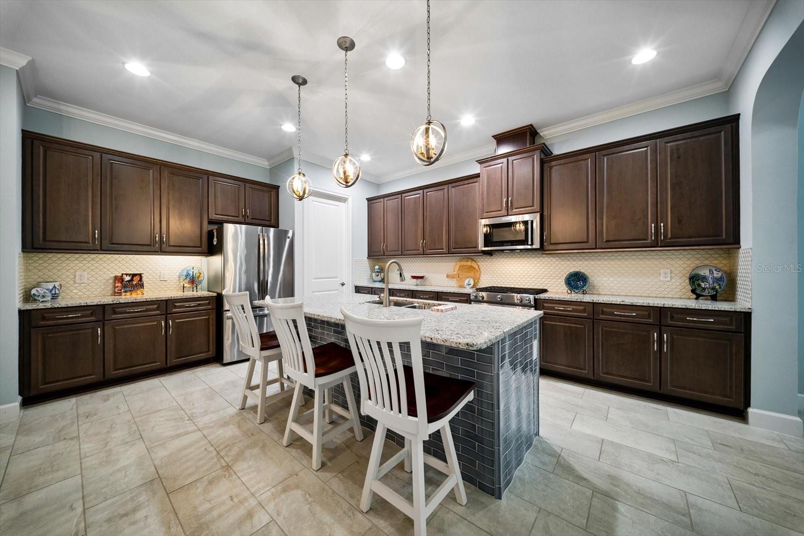 2304 STARWOOD CT — photo 17