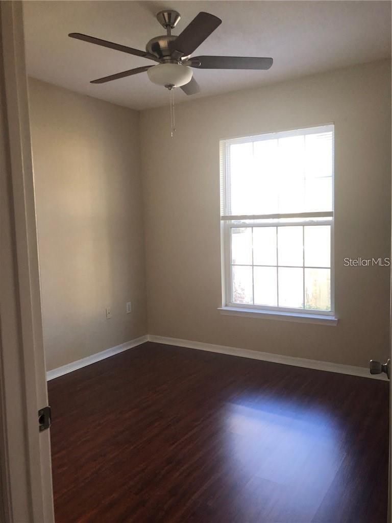 10205 COURTNEY PALMS BLVD #203 — photo 12