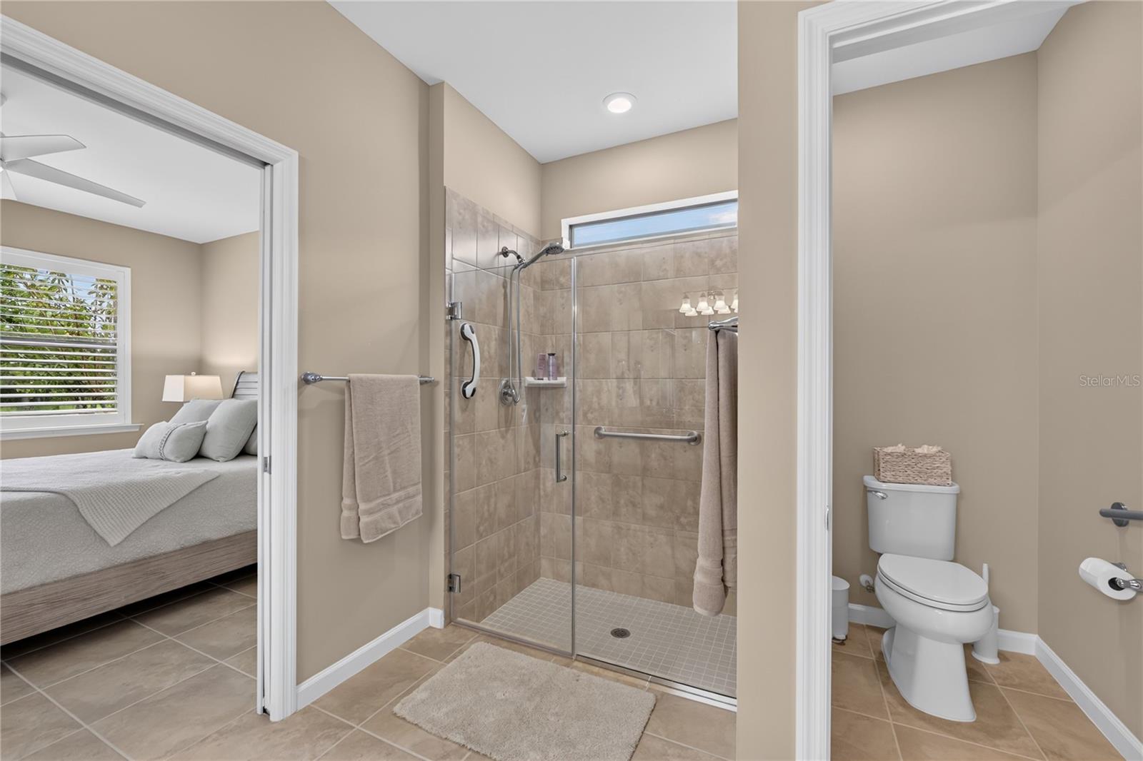 2588 DAISY DR — photo 33