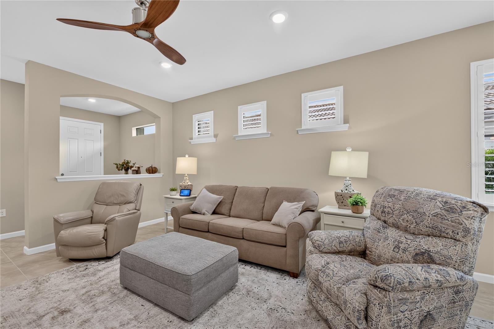 2588 DAISY DR — photo 8