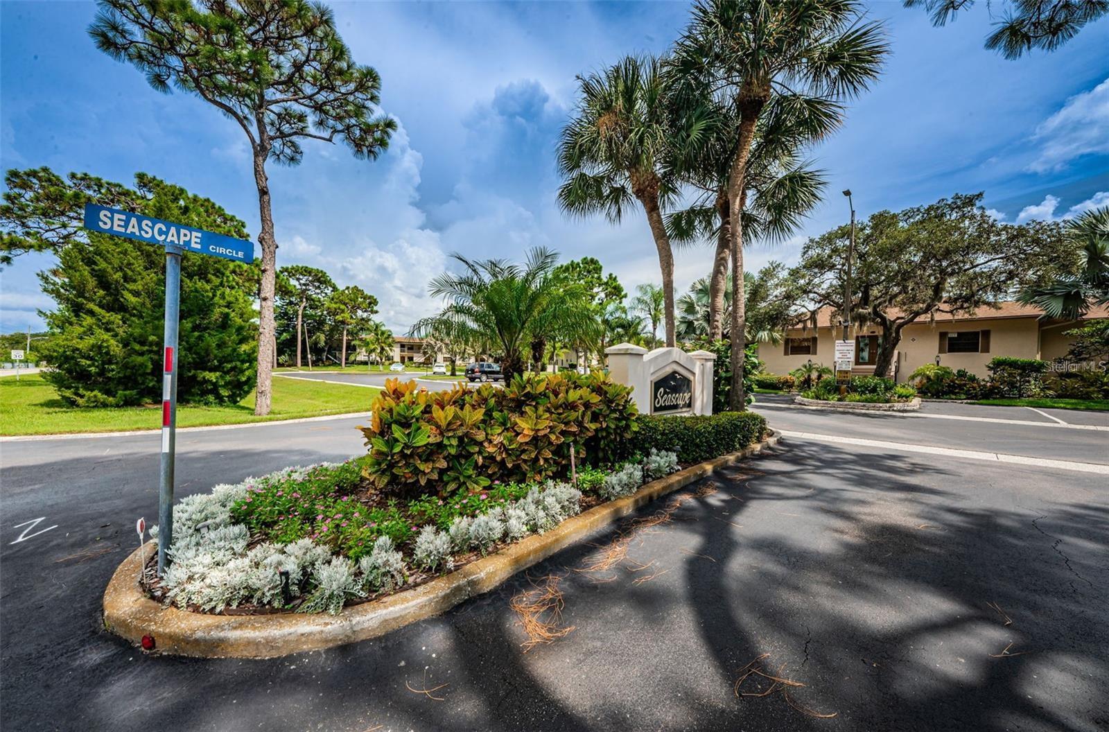 1613 SEASCAPE CIR #103 — photo 2