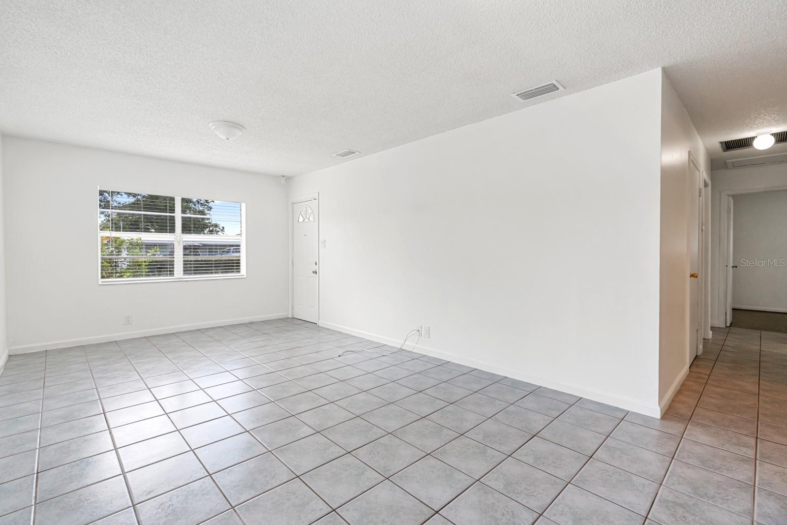 1713 W ATKINSON ST — photo 8