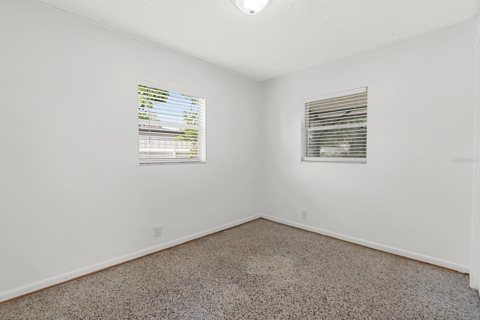 1713 W ATKINSON ST — photo 16