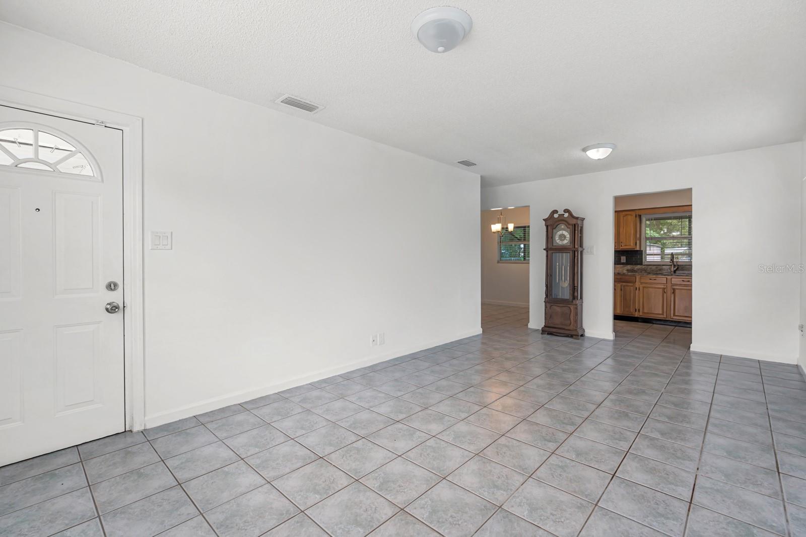 1713 W ATKINSON ST — photo 7