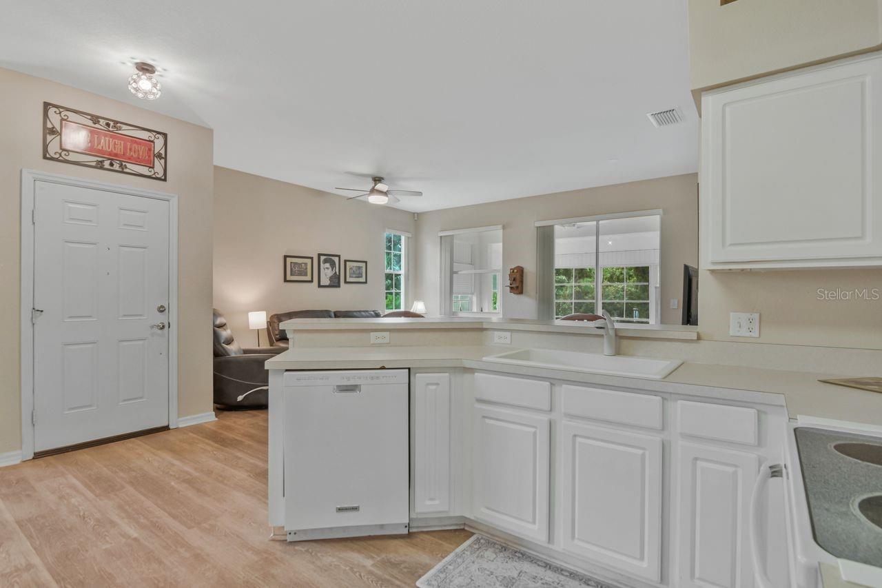 2635 EAGLE GREENS DR — photo 13