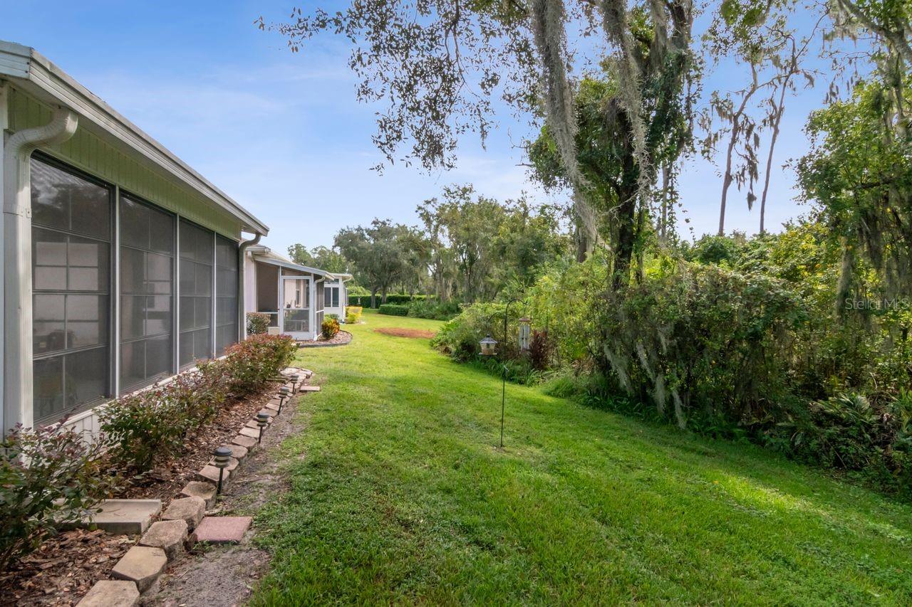 2635 EAGLE GREENS DR — photo 36