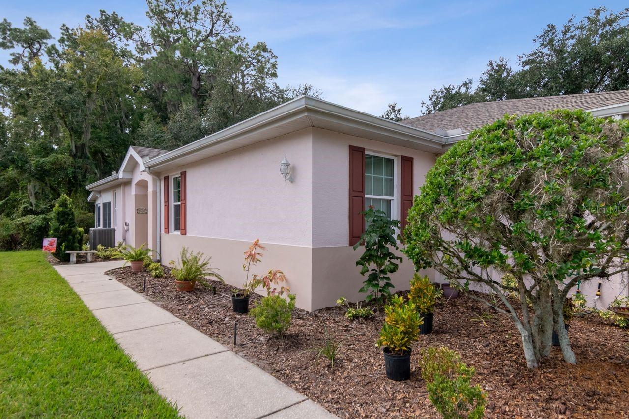 2635 EAGLE GREENS DR — photo 4