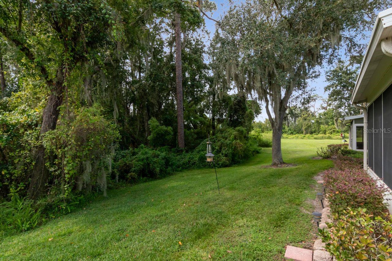 2635 EAGLE GREENS DR — photo 33