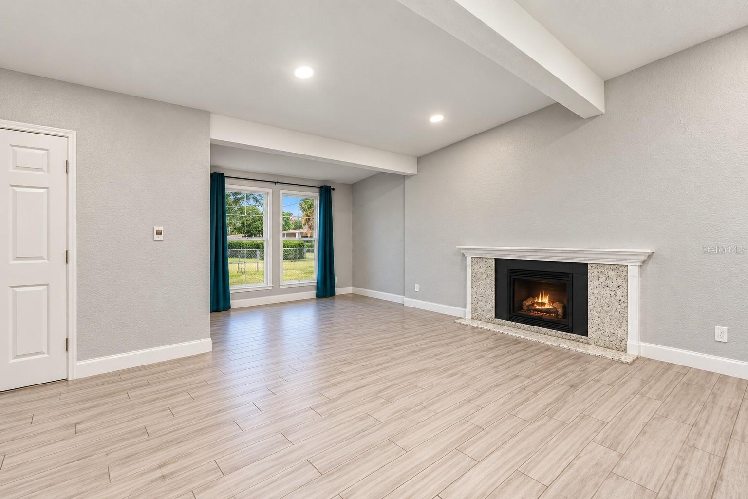 218 PARK RIDGE AVE — photo 5