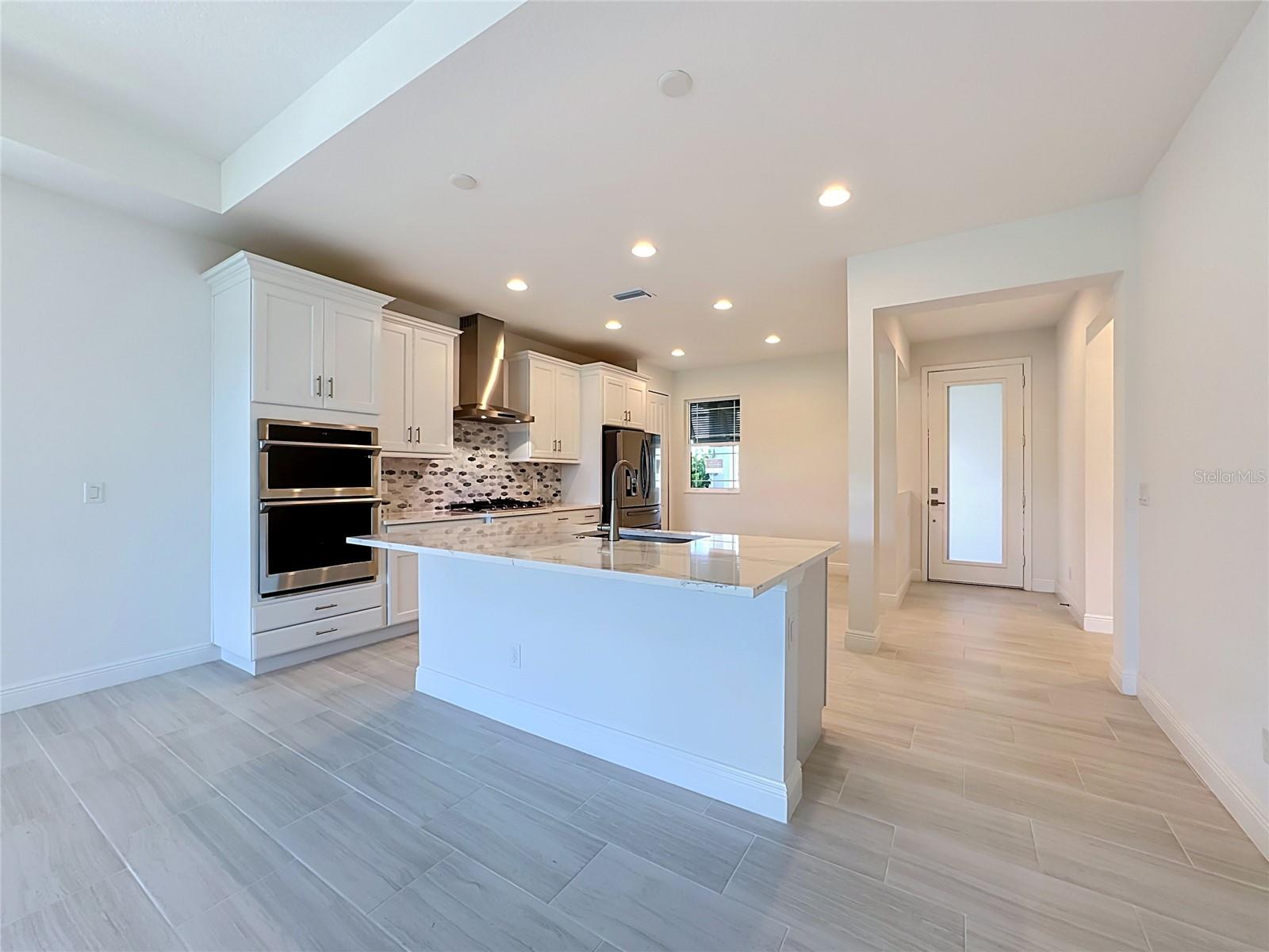 10618 KLEE AVE — photo 16