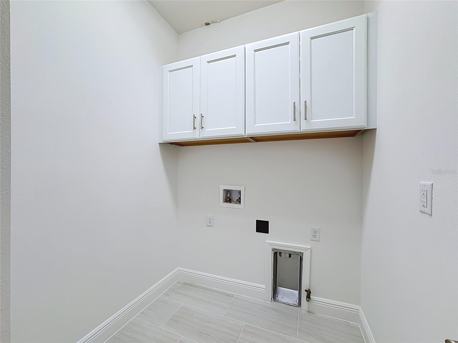 10618 KLEE AVE — photo 32