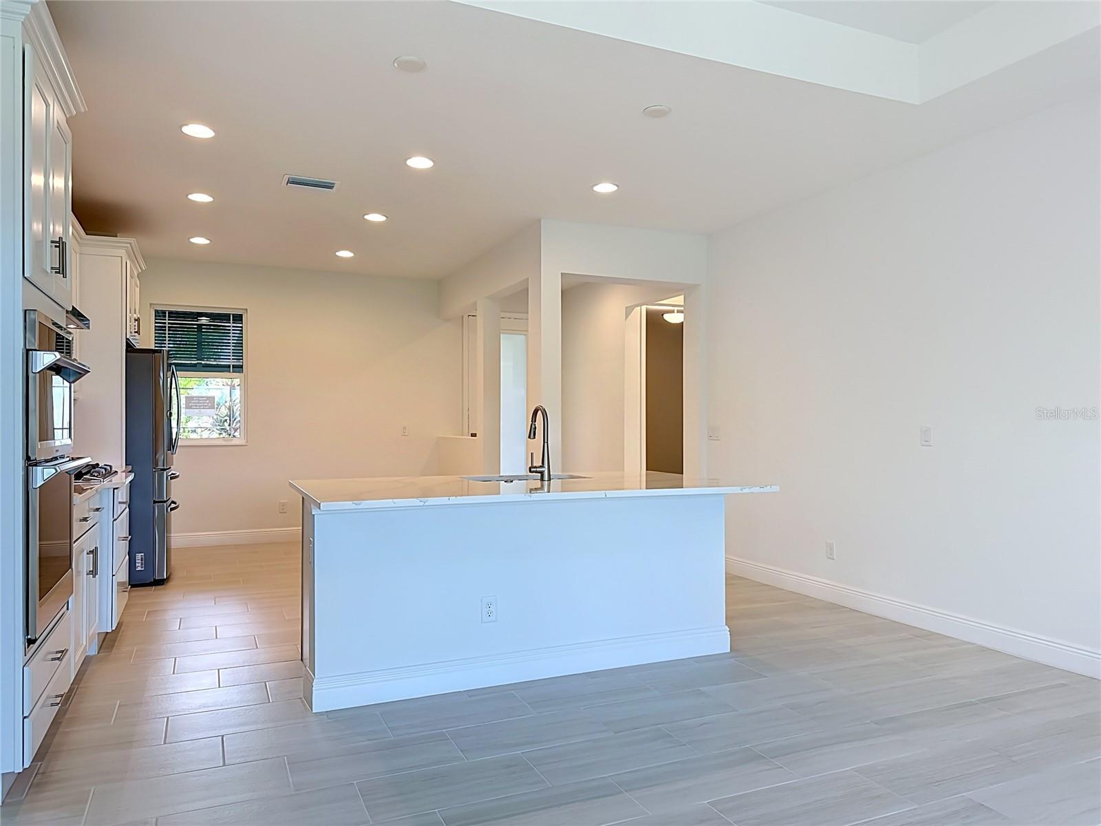 10618 KLEE AVE — photo 15