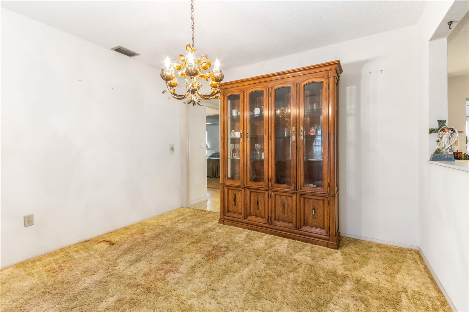 1950 SANDPIPER DR — photo 6
