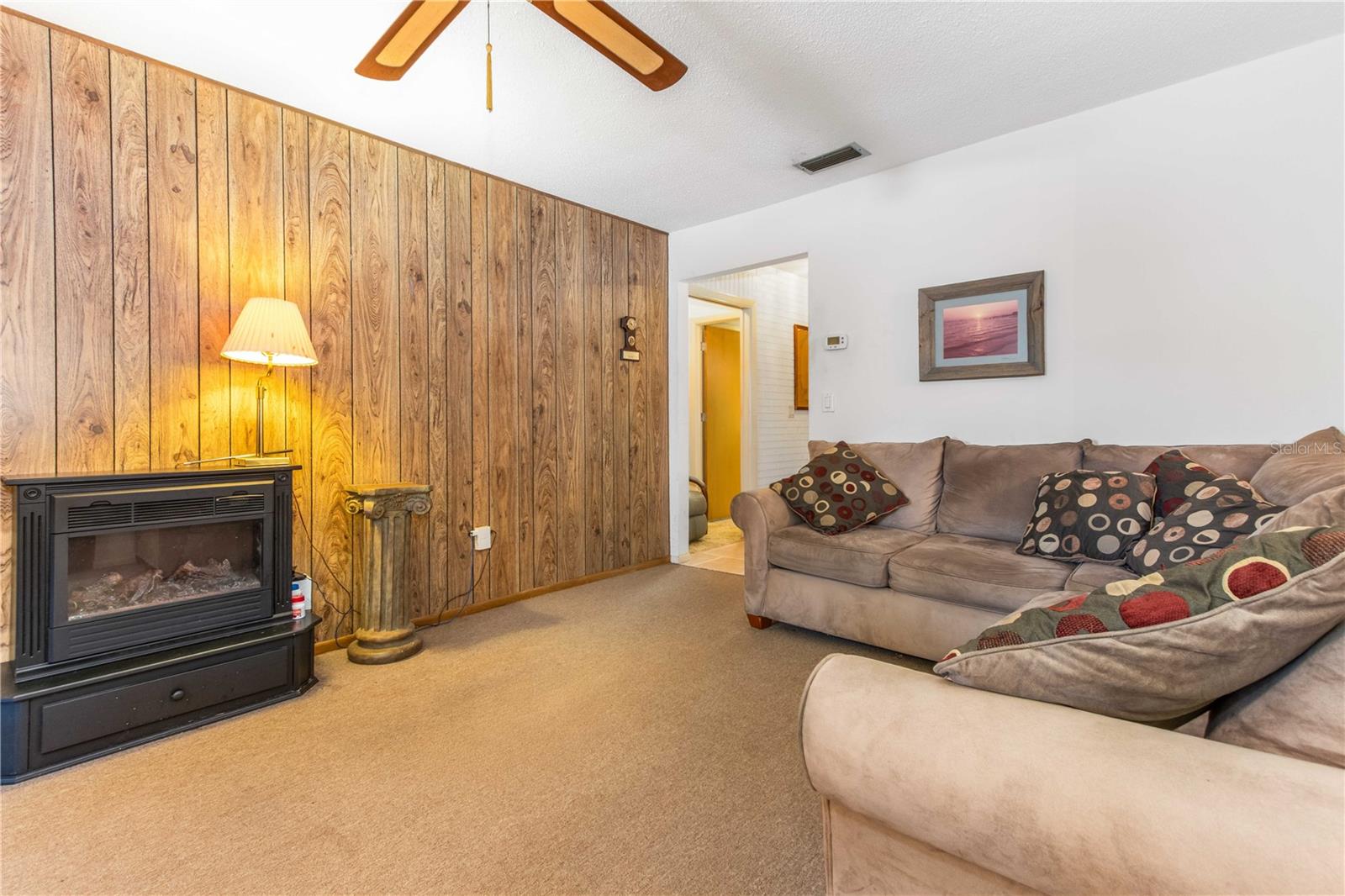 1950 SANDPIPER DR — photo 9