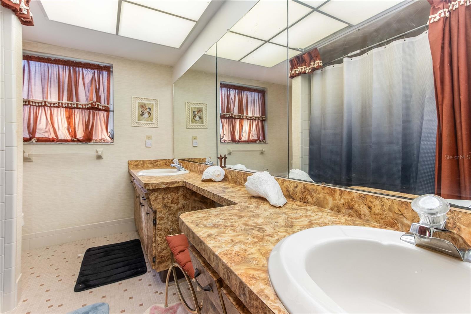 1950 SANDPIPER DR — photo 19