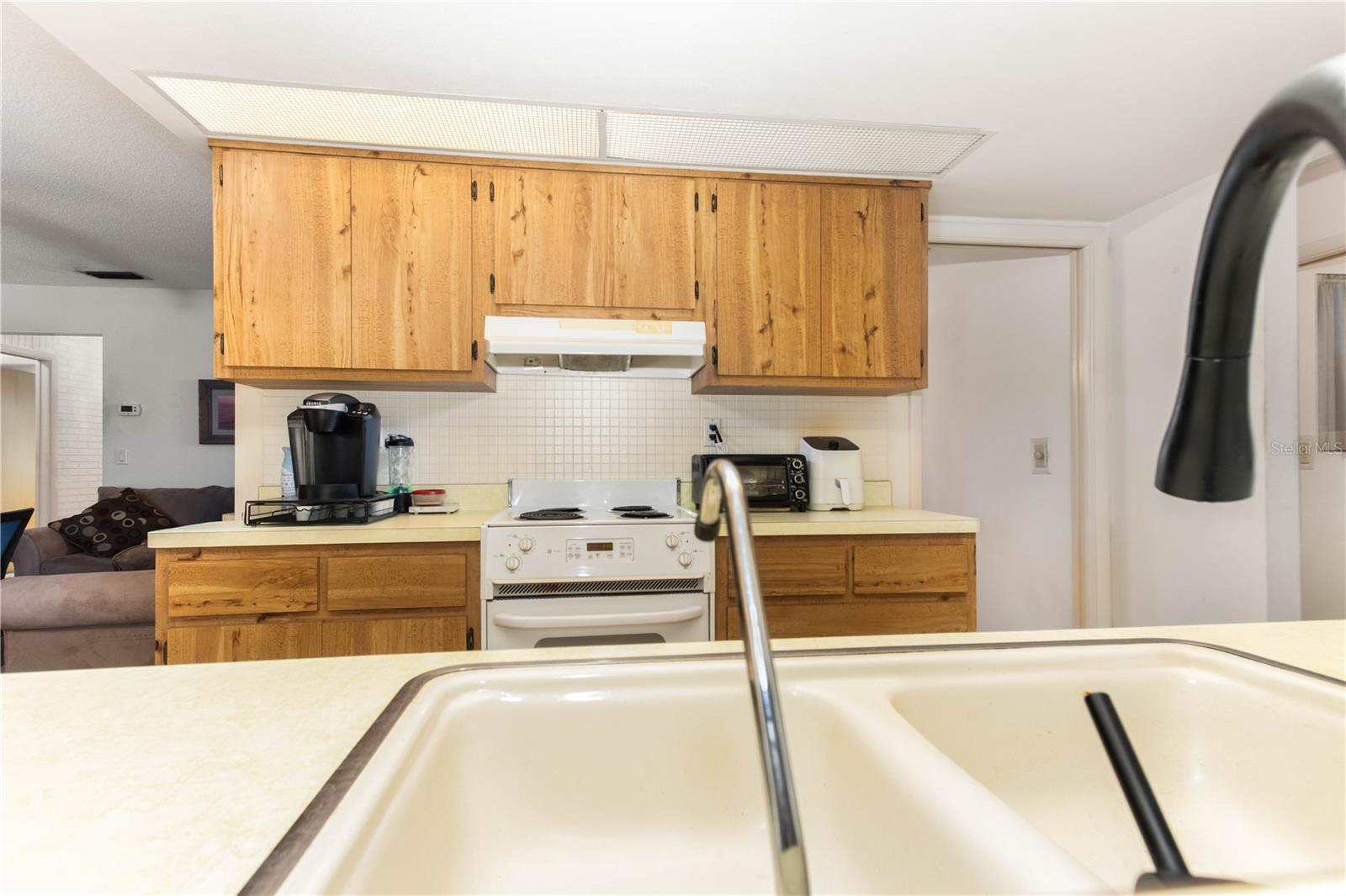 1950 SANDPIPER DR — photo 14