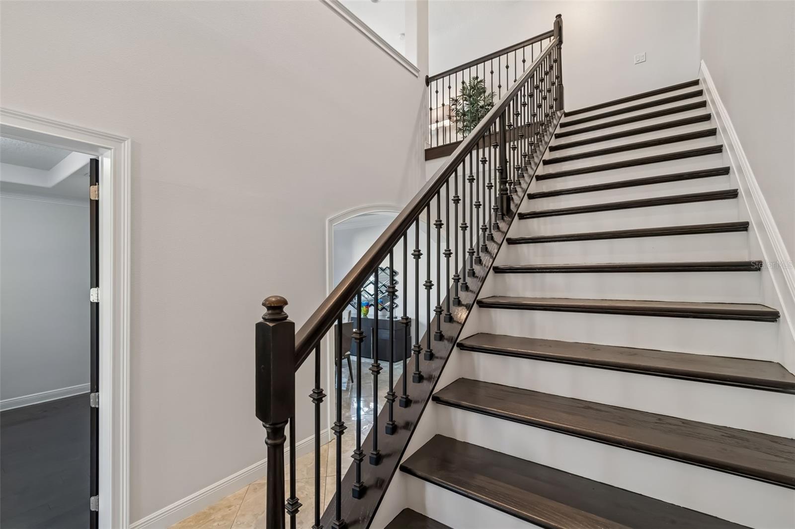 3610 E CLARK CIR — photo 30