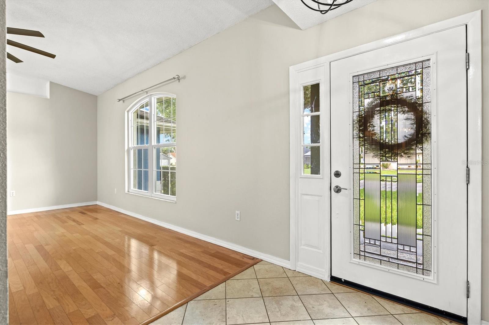 7129 QUEEN PALM CIR — photo 5