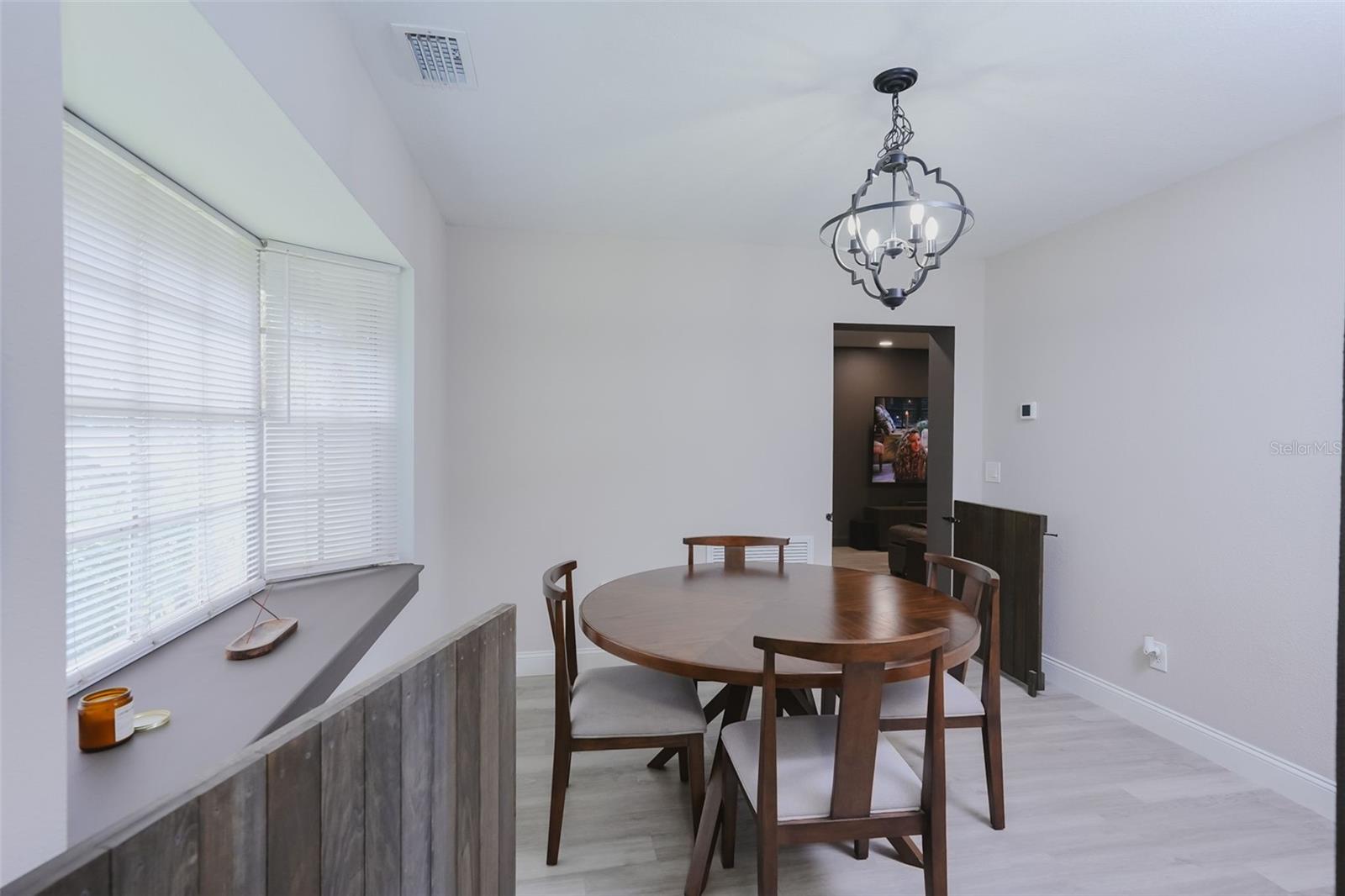 16606 FOREST PARK DR — photo 21