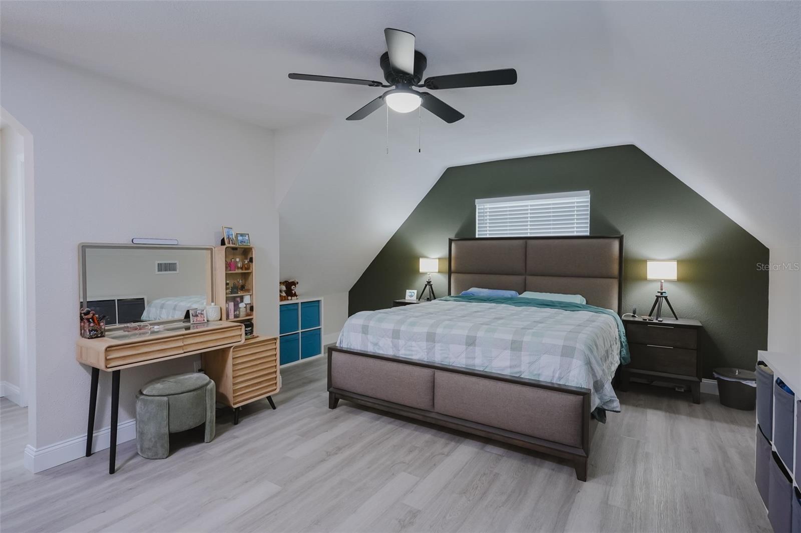 16606 FOREST PARK DR — photo 9
