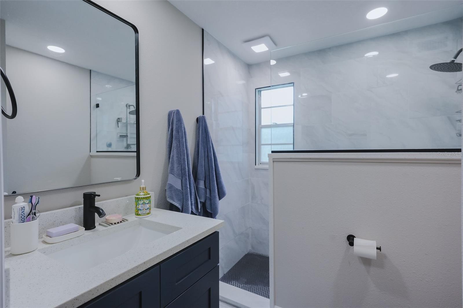 16606 FOREST PARK DR — photo 12