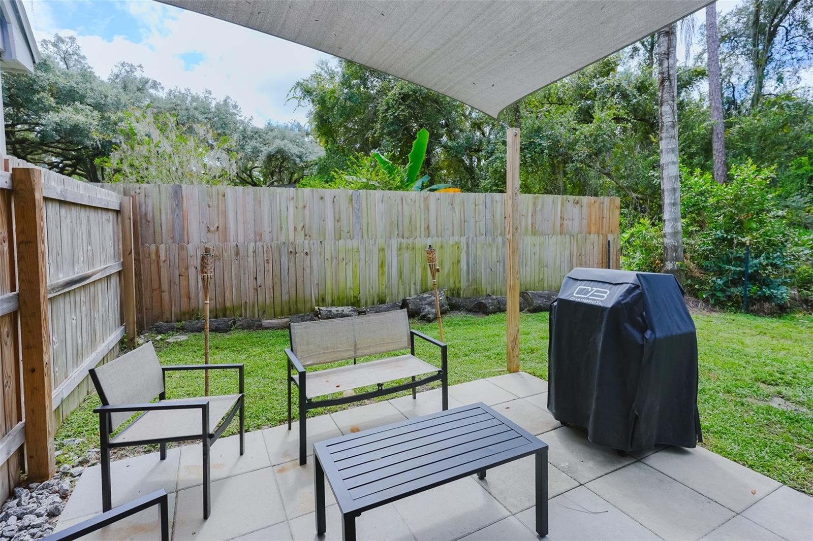 16606 FOREST PARK DR — photo 23