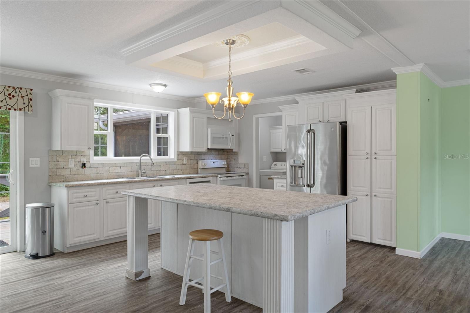 16344 PLATINUM DR — photo 4