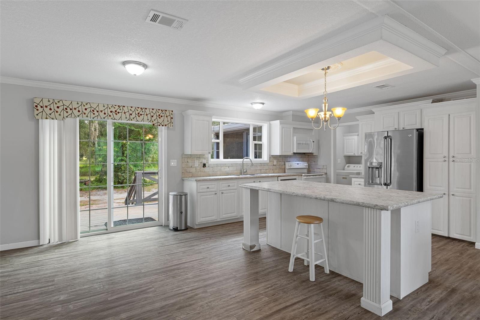 16344 PLATINUM DR — photo 41