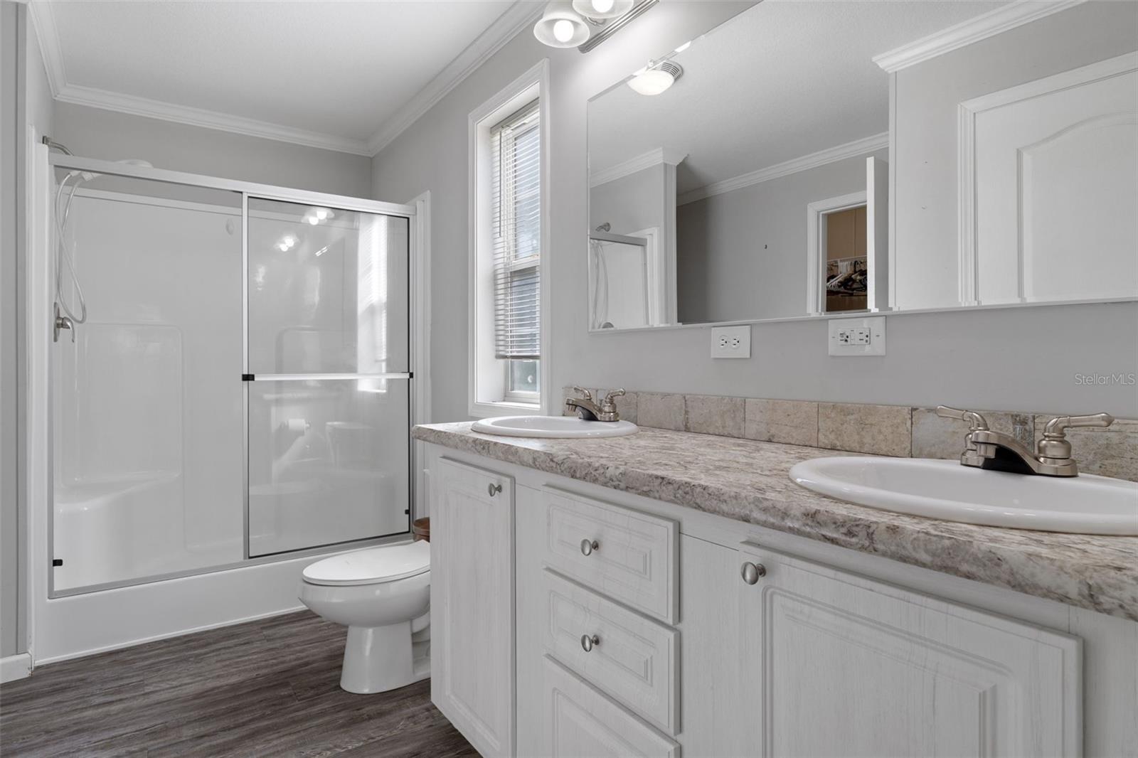 16344 PLATINUM DR — photo 22