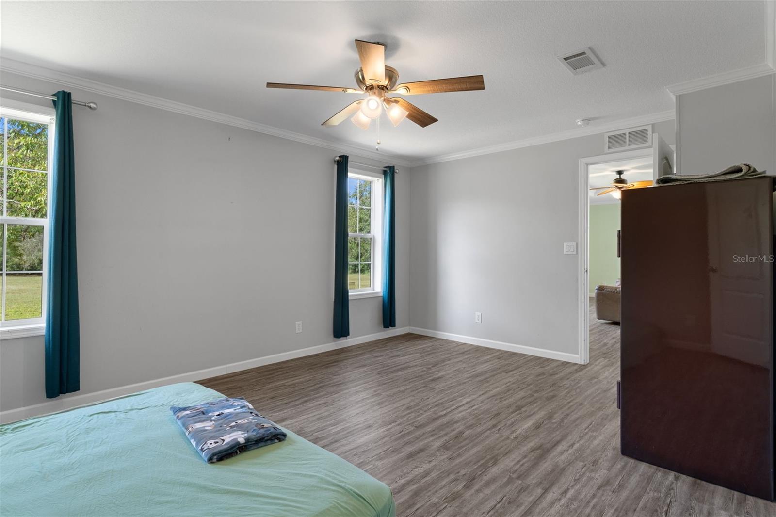 16344 PLATINUM DR — photo 21