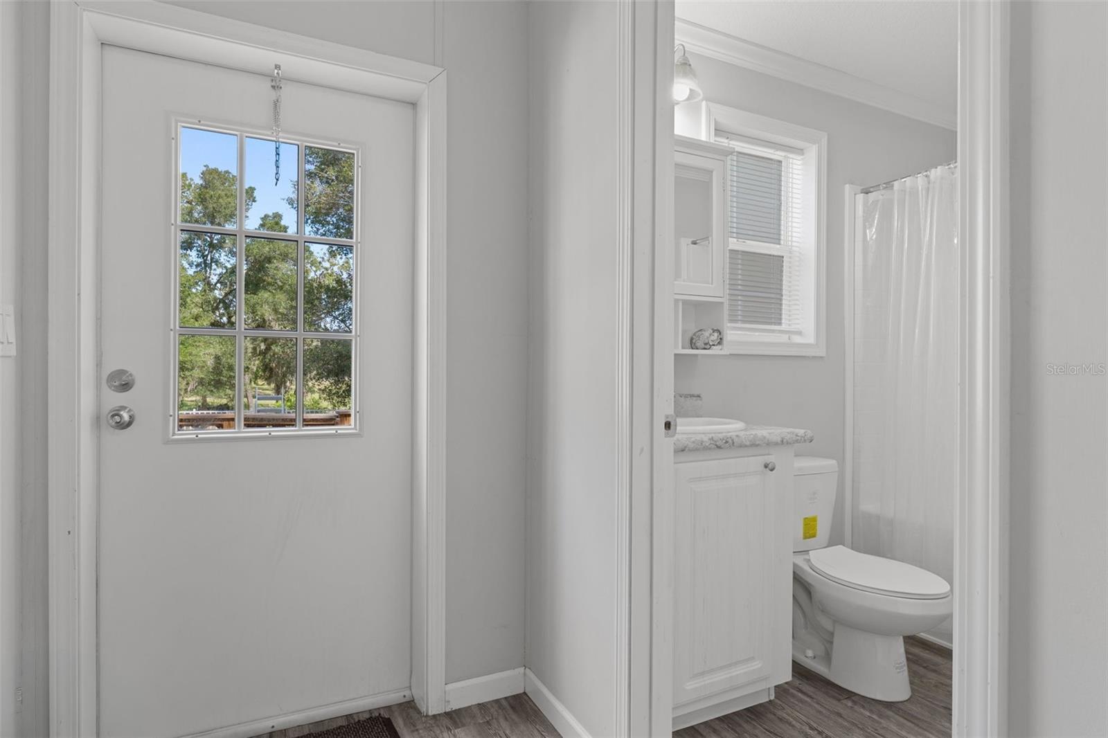 16344 PLATINUM DR — photo 31