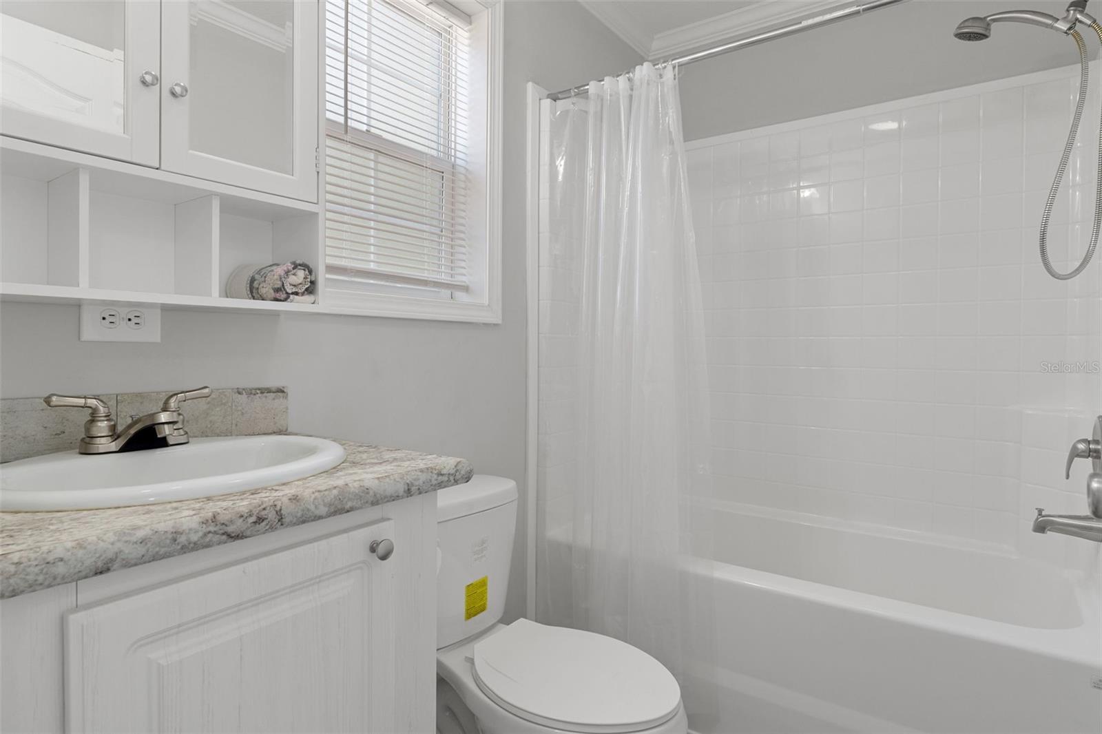 16344 PLATINUM DR — photo 30