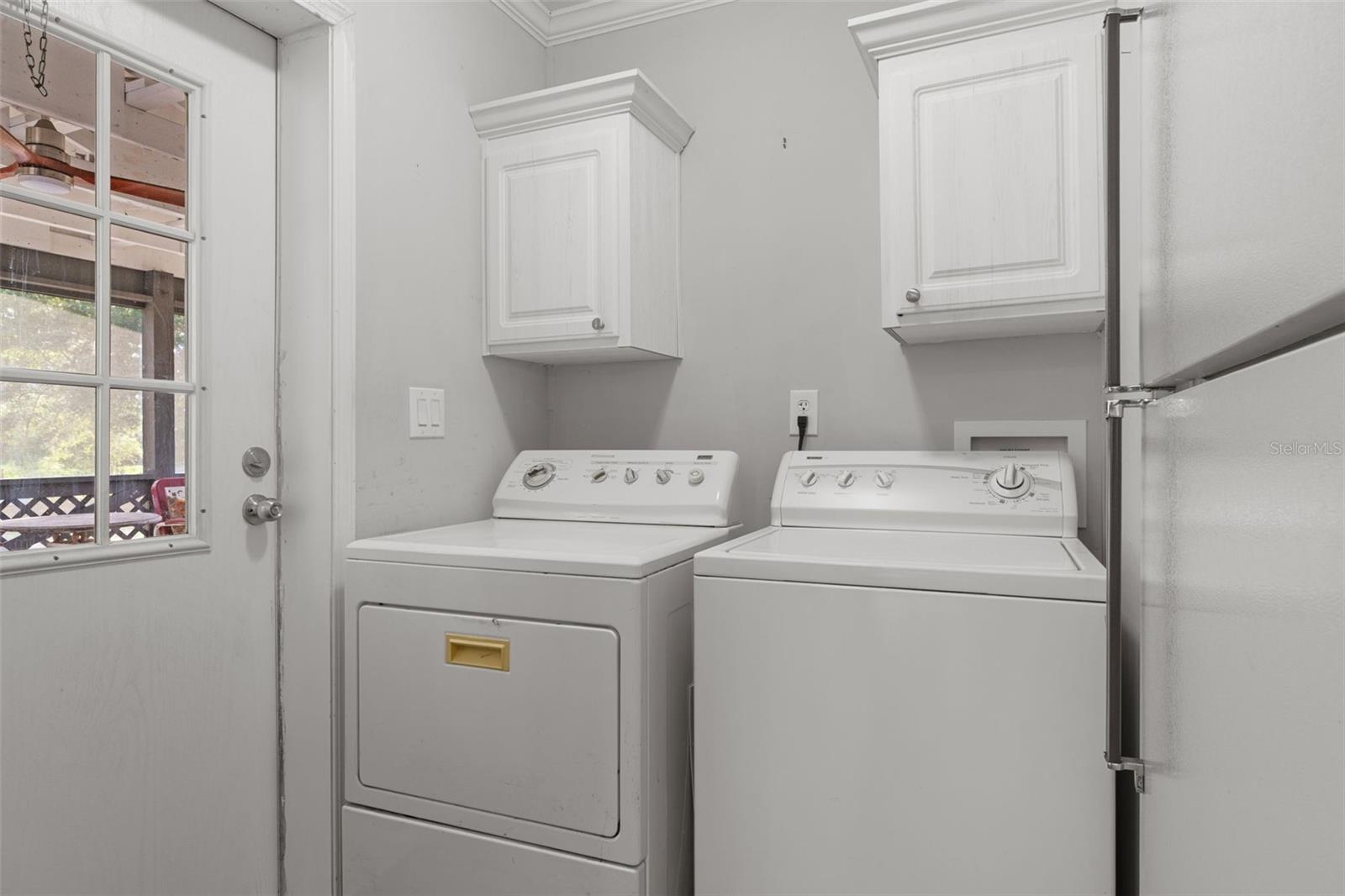 16344 PLATINUM DR — photo 33