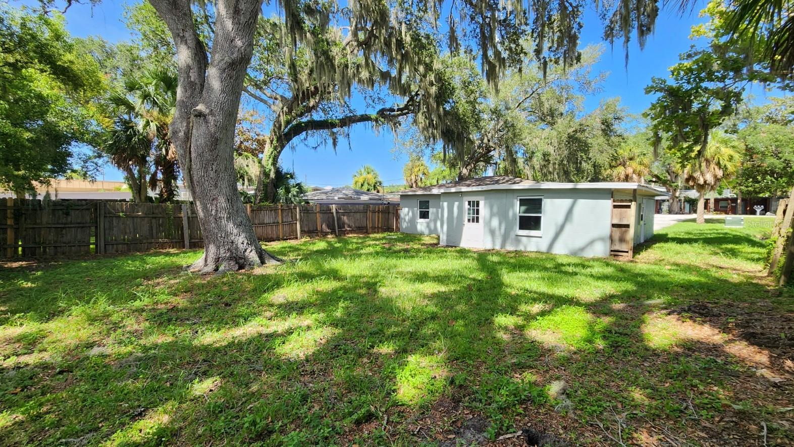 7919 GRAND BLVD — photo 32